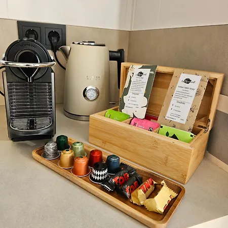 Bij Ons In Het Bos Bed & Breakfast