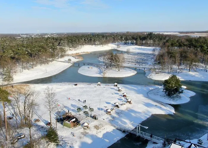 Bij Ons In Het Bos Bed and Breakfast Bergen op Zoom