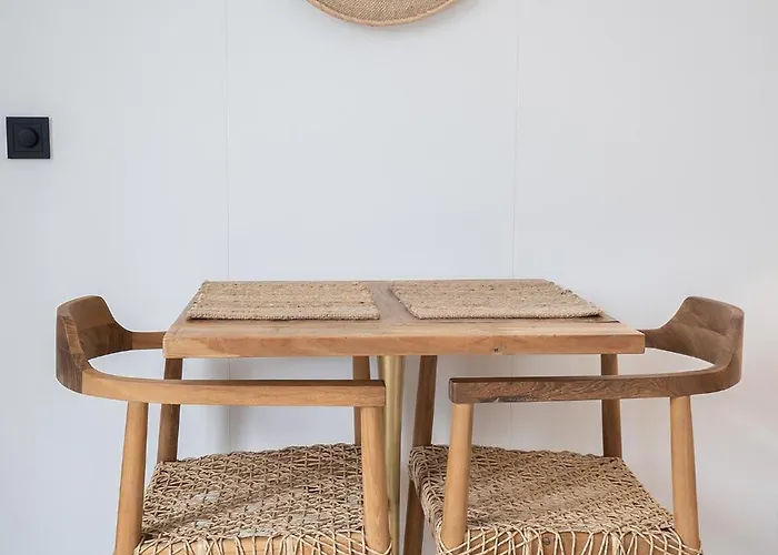 Bij Ons In Het Bos Bergen op Zoom