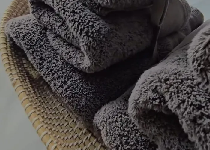 Bij Ons In Het Bos Bed and Breakfast Bergen op Zoom