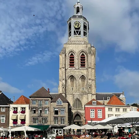 Couette-café Bij Ons In Het Bos 4*