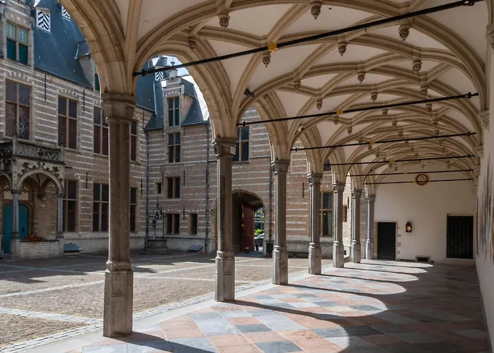 Bed & Breakfast Bij Ons In Het Bos Bergen op Zoom