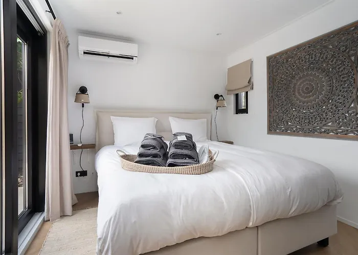 Bij Ons In Het Bos 4* Bergen op Zoom